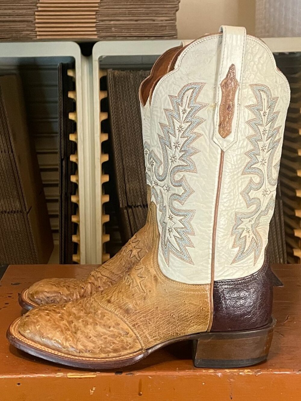 LUCCHESE Women's Size 10 B Exotic Full Ostrich Bone Tan Chocolate Cowboy Boots - Picture 2 of 10